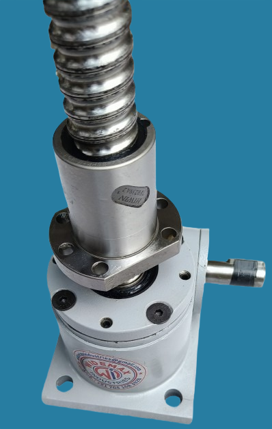 Lifting Screw